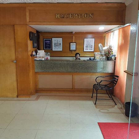 Hotel Regency Thiruvananthapuram Zewnętrze zdjęcie
