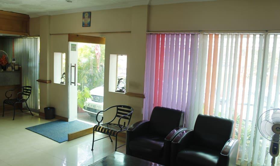 Hotel Regency Thiruvananthapuram Zewnętrze zdjęcie