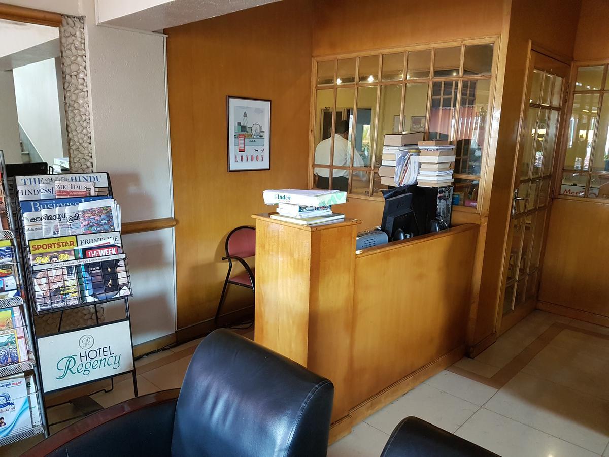 Hotel Regency Thiruvananthapuram Zewnętrze zdjęcie
